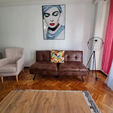 Imperial, 9 Apartment *